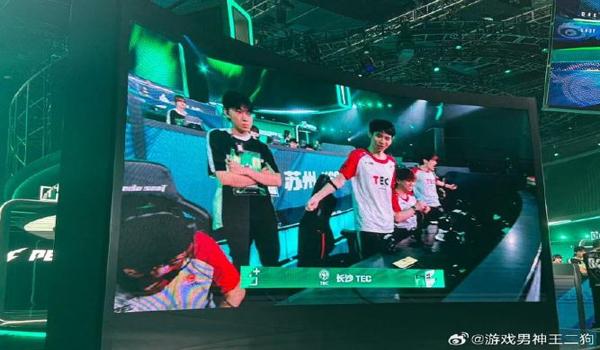 绝地求生二狗子辅助怎么用（绝地求生二狗子辅助的安装步骤是什么？）