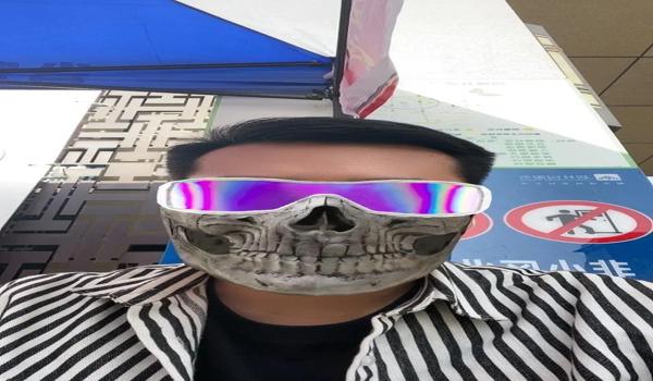 二江pubg是外挂吗（二江在pubg中的表现是否引发外挂争议？）